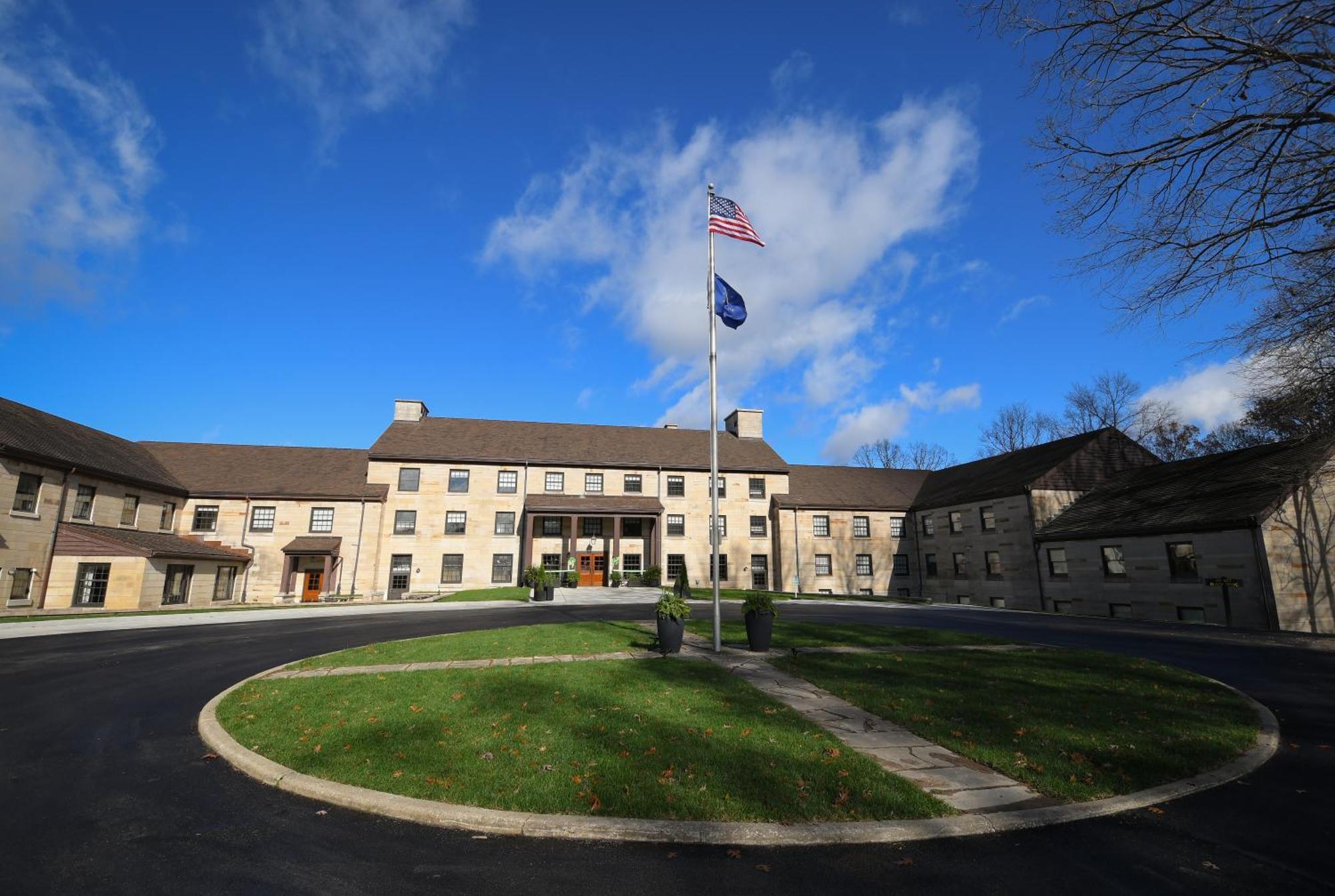 Spring Mill Inn Mitchell 외부 사진